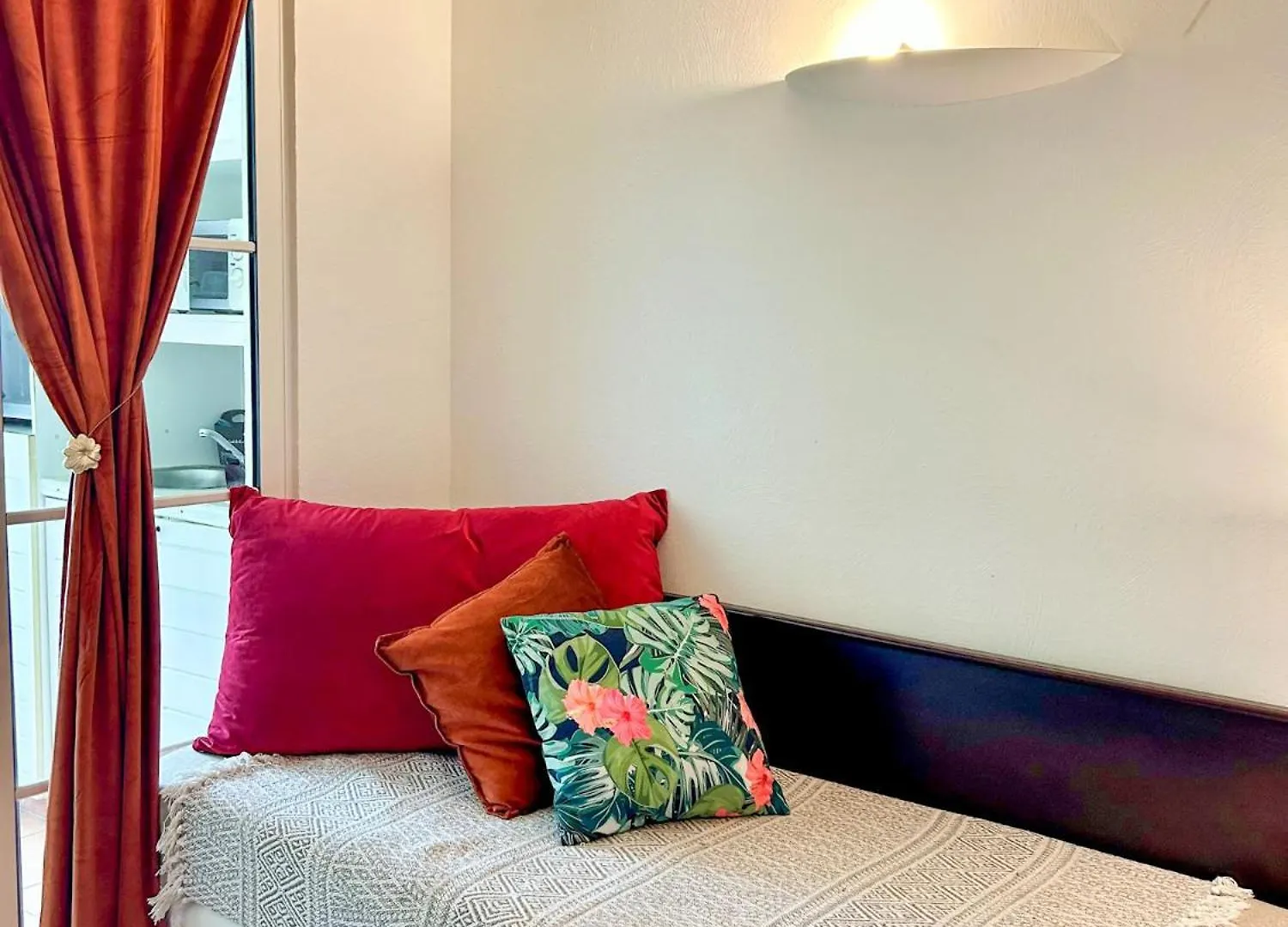 Vue Exclusive Mer Et Volcan, Village Vacances Avec Plage Et Piscine, Les Gwadastudios Sainte-Anne 0*,